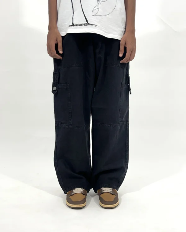 black-wide-cargo-pant